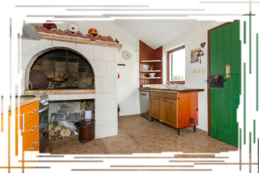 Kaštela Hostel Oktarin מראה חיצוני תמונה